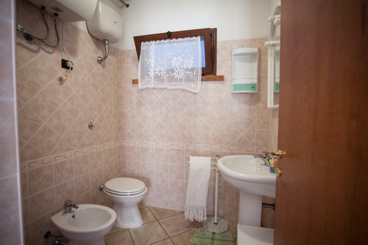 Residenza Su Prelau Villa Гонеса Екстериор снимка